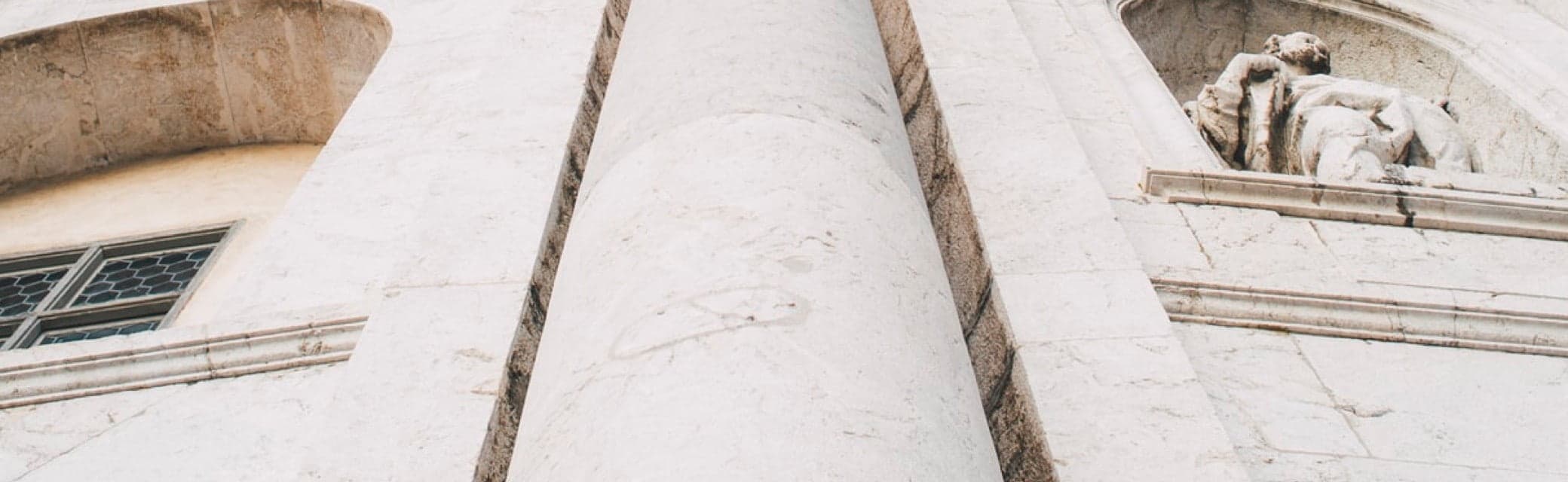 Юридическое представительство в судах первой инстанции в Барде